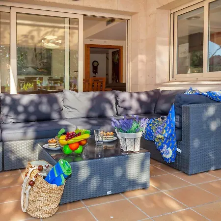 Сasa de vacaciones Mas Arbos By Interhome